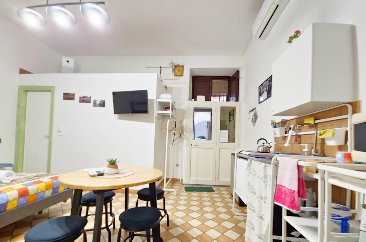 La Casina Di Promised Land Napoli Apartman Kültér fotó
